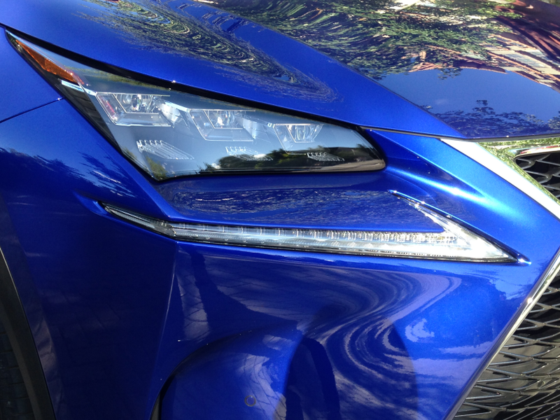 Illustration for article titled 2015 Lexus NX Has A Fake Engine Noise Volume Knob, Best Enjoyed 'Off'